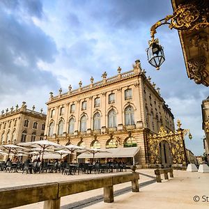 Grand Hotel De La Reine - Place Stanislas Nancy Exterior photo