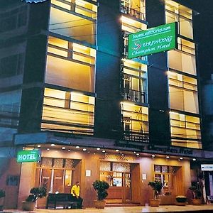 Suriwong Chumphon Hotel Exterior photo
