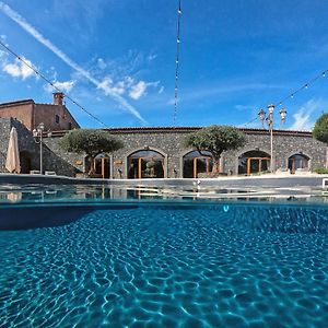 Etna Quota Mille Hostal Randazzo Exterior photo