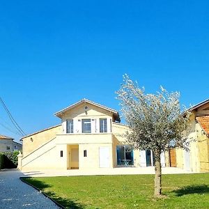 Apartamento La Maison Des Vignes Saint Emilion Exterior photo