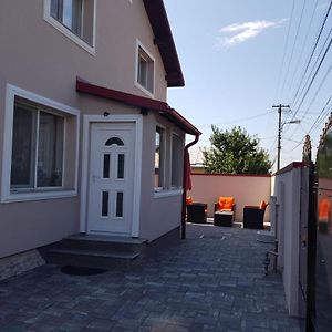 "Apartament"-Casa Genius Villa Ploieşti Exterior photo