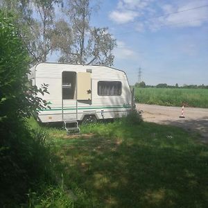 Hotel Oldtimer Wohnwagen Karl Heinz Ratingen Exterior photo