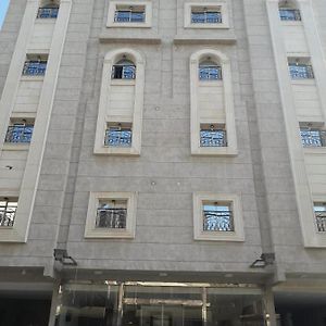 Apartamento Ajoaa 4 Llshkk Almfrosha Al Khobar Exterior photo
