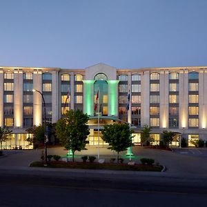 Holiday Inn&Suites Montreal Airport Dorval Exterior photo