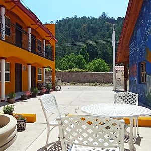 Hotel Ecológico Temazcal Creel Exterior photo