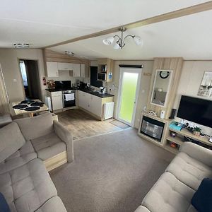 Hotel Holiday Park Caravan Fluffy In Harts Holiday Park Leysdown-on-Sea Exterior photo