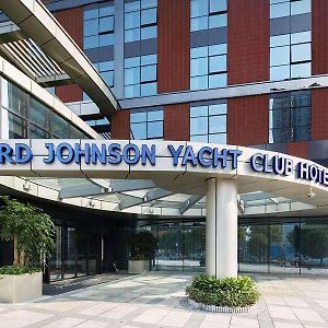 Howard Johnson By Wyndham Yacht Club Hotel Changsha Exterior photo
