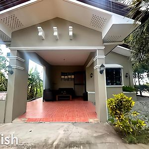 Casita Mia - Guest House For 9Pax With Wifi, Netflix, Youtube, Karaoke, Can Cook And Bbq Malolos Exterior photo