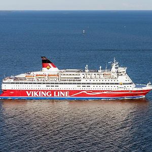 Hotel Viking Line Ferry Gabriella - One-Way Journey From Stockholm To Helsinki Exterior photo