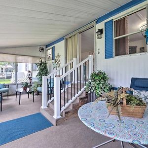 Homosassa Retreat With Sunroom And Canal Views! Exterior photo