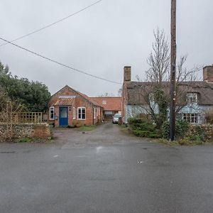 The Woodshed, Benhall Villa Saxmundham Exterior photo