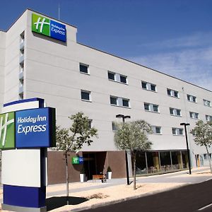 Holiday Inn Express Madrid - Getafe Exterior photo