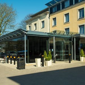 Holiday Inn Express Bath, An Ihg Hotel Exterior photo