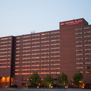 Crowne Plaza Suites Msp Airport - Mall Of America By Ihg Bloomington Exterior photo