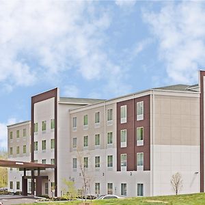 Holiday Inn Express & Suites New Cumberland, An Ihg Hotel Exterior photo