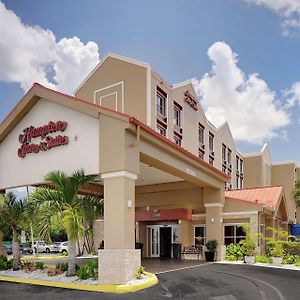 Hampton Inn & Suites Fort Lauderdale Airport Hollywood Exterior photo