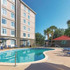 Hotel La Quinta By Wyndham Orlando Ucf Exterior photo