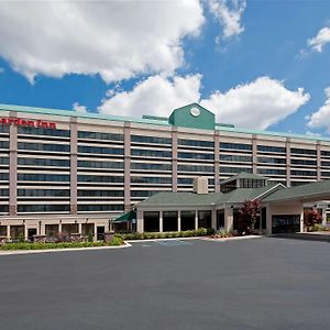 Hilton Garden Inn Detroit Southfield Exterior photo