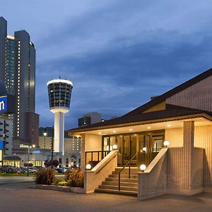 Days Inn By Wyndham Fallsview Niagara Falls Exterior photo