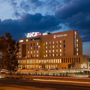 Fiesta Inn Silao Puerto Interior Exterior photo