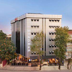 Hotel Tryp By Wyndham Istanbul Sancaktepe Exterior photo