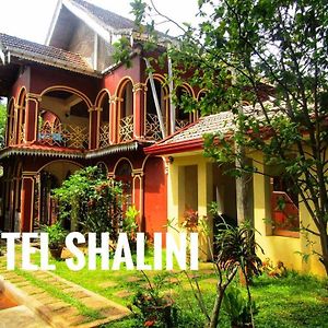 Hotel Shalini Anuradhapura Exterior photo