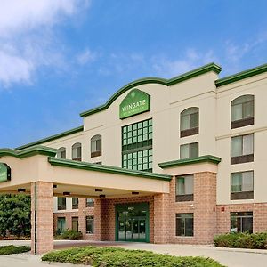 Hotel Wingate By Wyndham Fargo Exterior photo