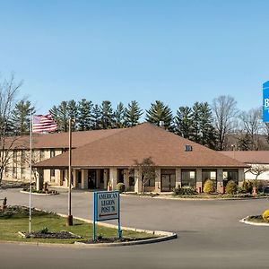 Hotel Baymont By Wyndham Logan Exterior photo