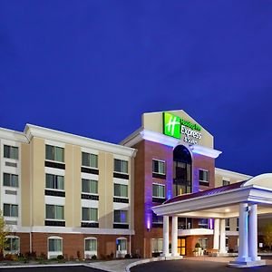 Holiday Inn Express & Suites Niagara Falls By Ihg Exterior photo