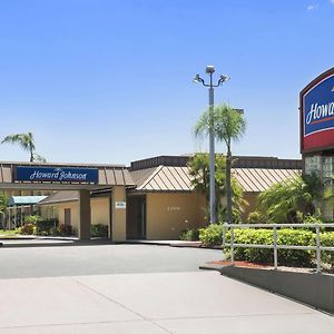 Howard Johnson By Wyndham Winter Haven Fl Motel Exterior photo