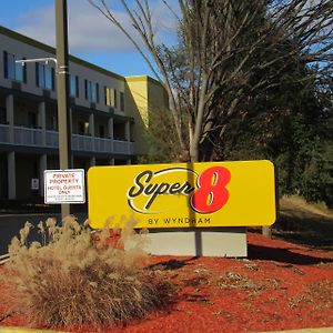 Hotel Super 8 By Wyndham New Cumberland Exterior photo