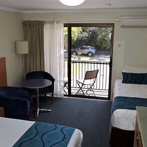 Best Western Airport 85 Motel Brisbane Exterior photo