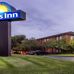 Days Inn By Wyndham Westminster Exterior photo