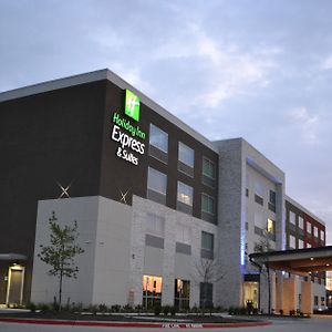 Holiday Inn Express & Suites Mckinney - Frisco East By Ihg Exterior photo