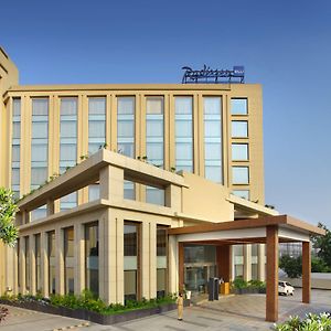 Hotel Radisson Blu Jammu Exterior photo