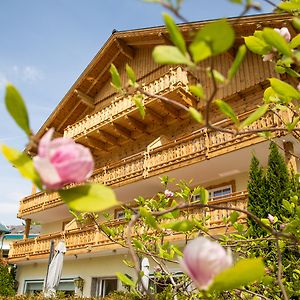 Hotel Foersterhof Lebe Pur, Geniesse Den Tag Saint Wolfgang Exterior photo