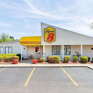 Super 8 By Wyndham Aberdeen Southern Pines Motel Exterior photo