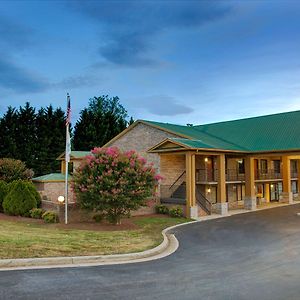 Days Inn Conover/Hickory Exterior photo