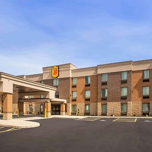 Hotel Super 8 By Wyndham St. Louis North Exterior photo