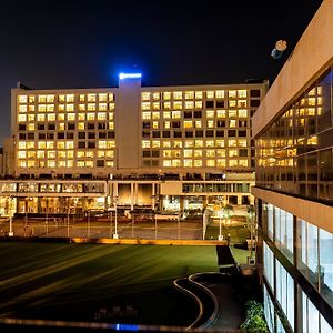 Hotel Wyndham Ahmedabad Shela Exterior photo