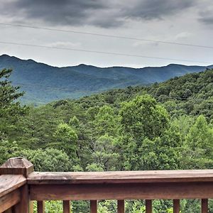 Rustic Young Harris Cabin With Fire Pit And Views Villa Exterior photo