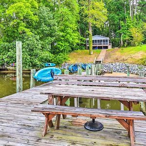 Relaxing Riverfront Cottage With Boat Dock! Locklies Exterior photo