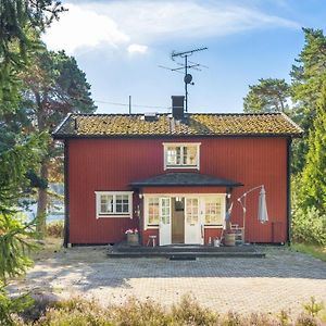 Holiday Home In Stockholm Archipelago With Private Beach And Jetty Djurhamn Exterior photo