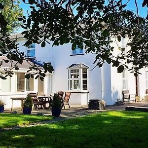 Yr Hen Ficerdy Bed and Breakfast Aberystwyth Exterior photo