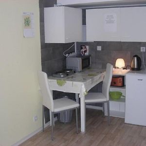 Apartamento Kleine Fewo Zentral Gelegen Kuenzell Exterior photo