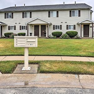 Welcoming Ohio Getaway Less Than 9 Mi To Dtwn Toldeo! Villa Toledo Exterior photo