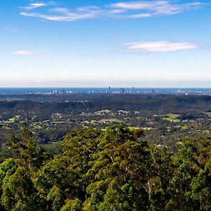 Beautiful Home With Breath-Taking Views Mt Tamborine Eagle Heights Exterior photo