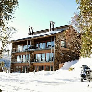 Alpine Woodsmoke Apartments Falls Creek Exterior photo