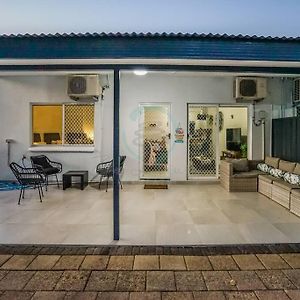 Apartamento Zen Hideaway Cozy 2-Br/2-Ba Modern Unit In Alawa Casuarina Exterior photo