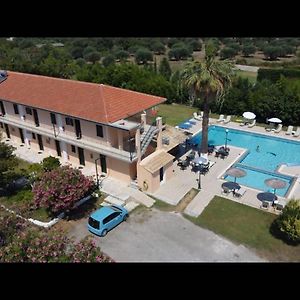 Room In Apartment - Banos Apartments And Swimming Pool Rodas Exterior photo